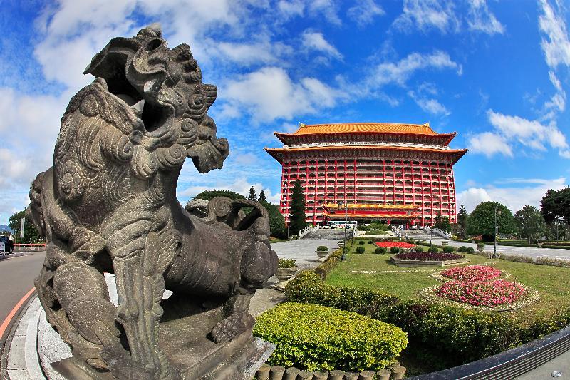 The Grand Hotel Taipé Exterior foto The Grand Hotel, Taipei